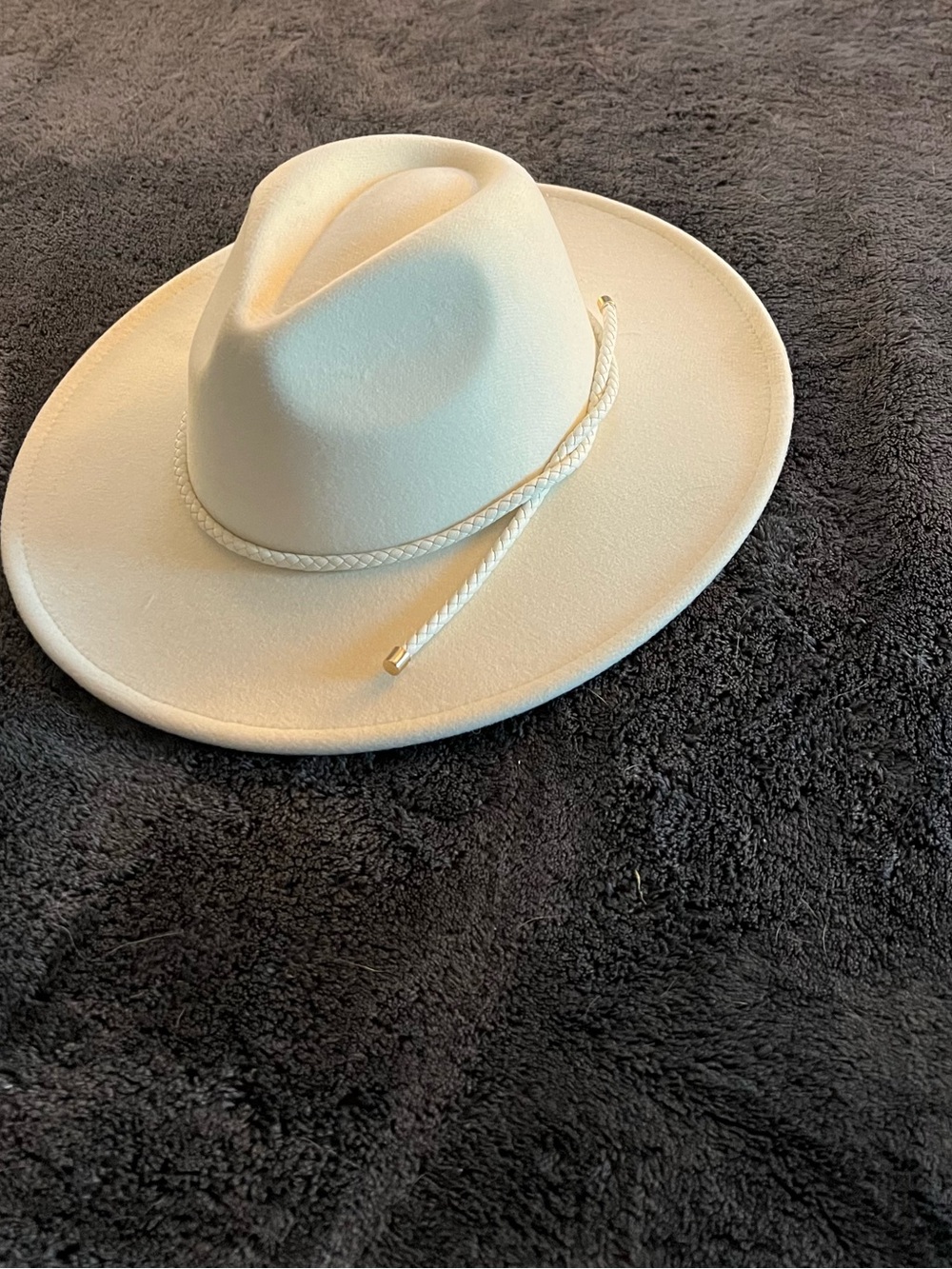 Women’s Cream Ranch Hat with Braided Band